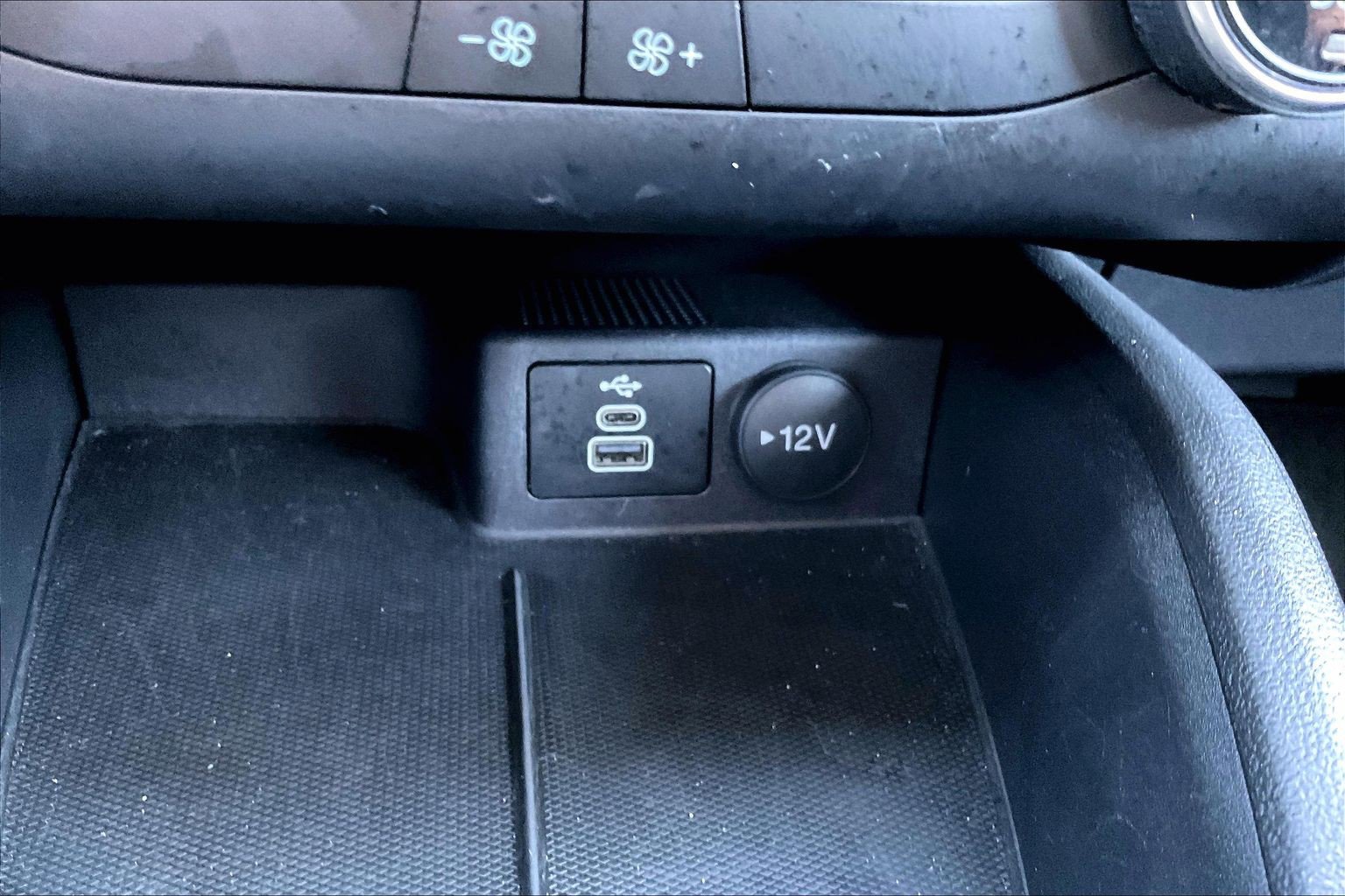 Certified 2024 Ford Escape Active FWD image 29
