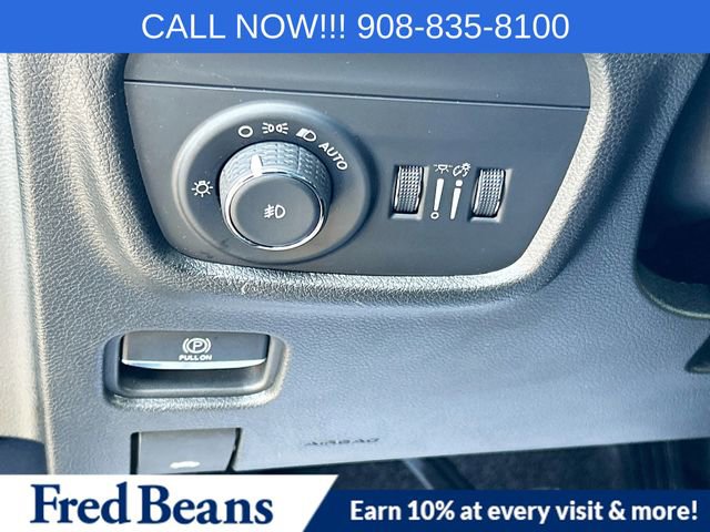 Used 2023 Jeep Grand Cherokee L Limited image 13