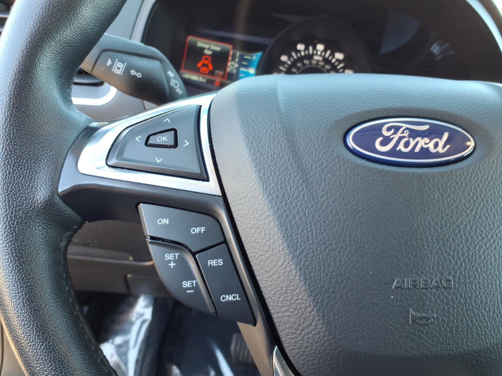 Certified 2024 Ford Edge SEL image 16