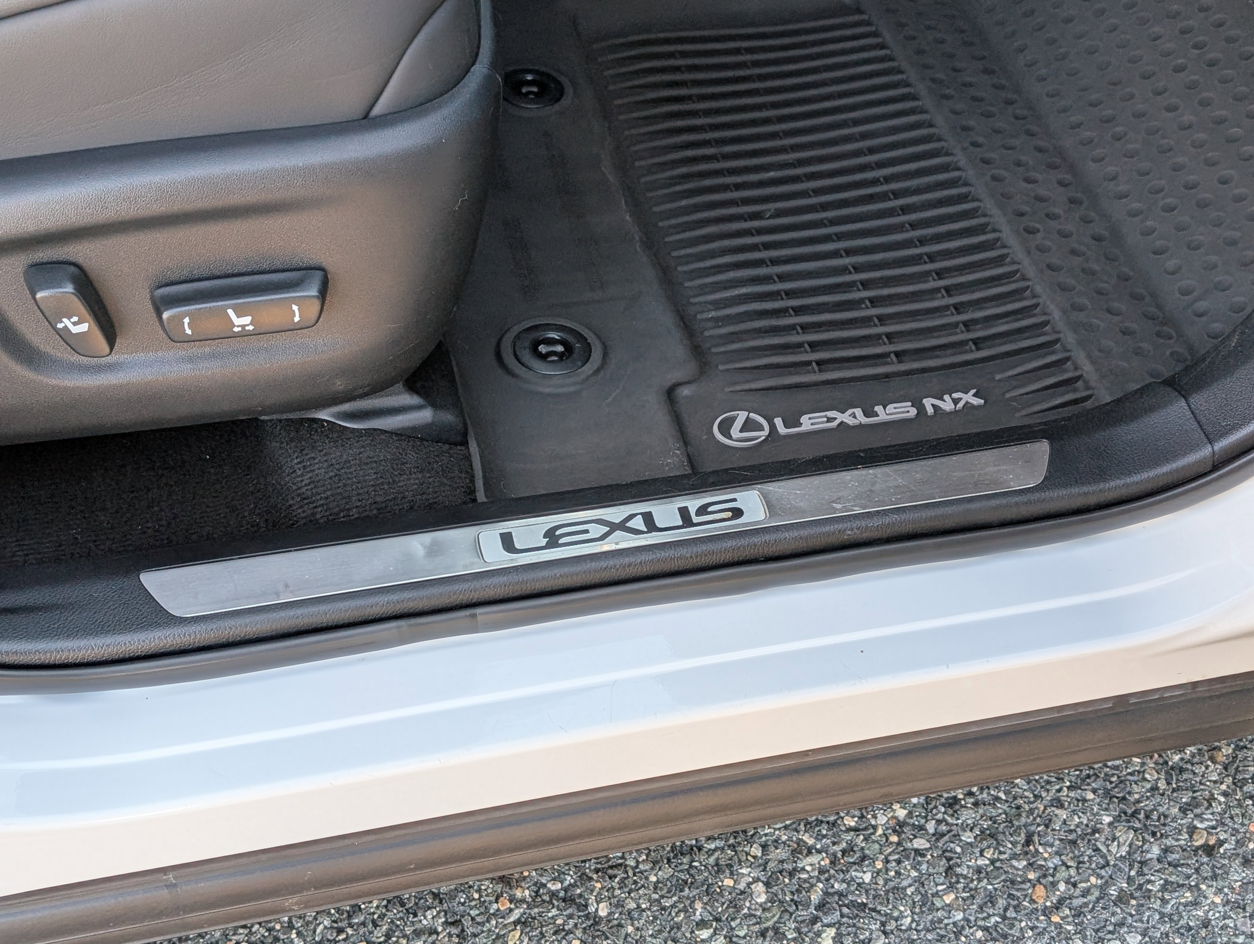 Used 2021 Lexus NX 300 F Sport w/ Accessory Package image 11