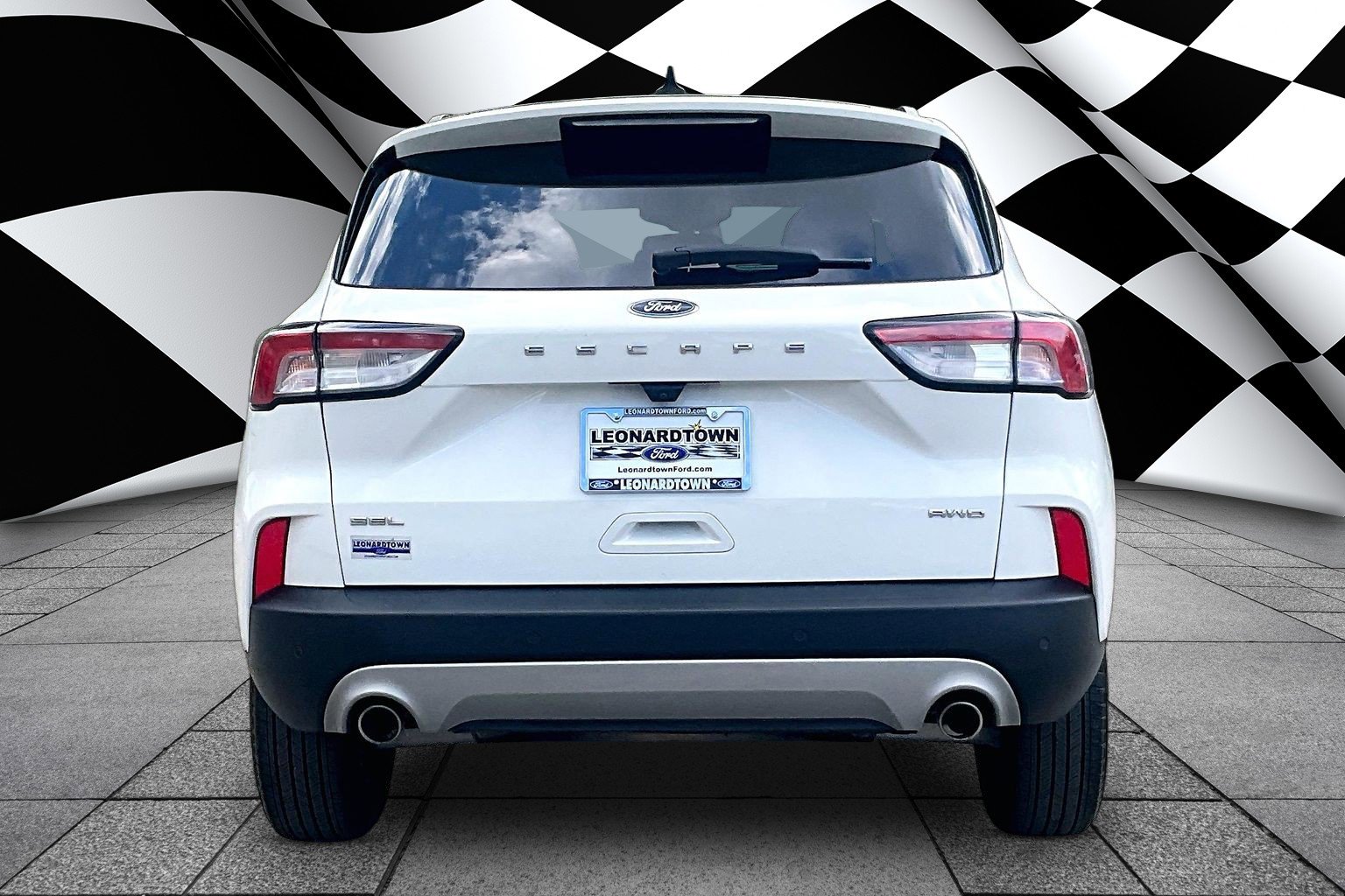 Certified 2022 Ford Escape SEL w/ Technology Package AWD/4WD image 4