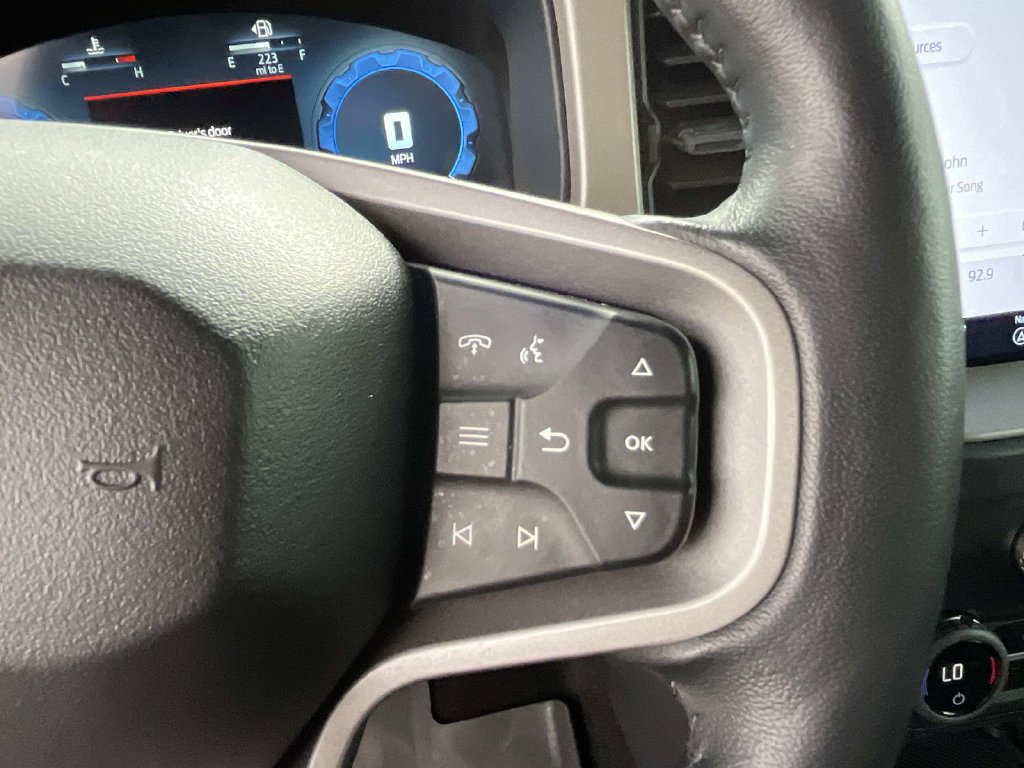 Certified 2025 Ford Bronco Outer Banks AWD/4WD image 35