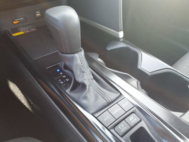 Used 2025 Toyota Camry LE FWD image 23