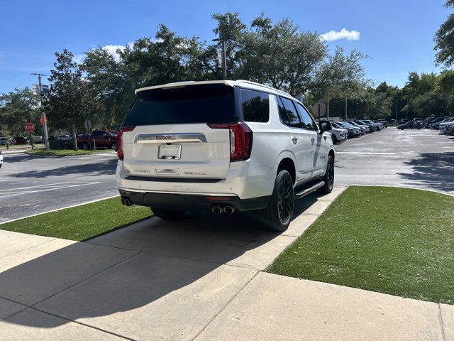 Used 2022 GMC Yukon Denali AWD/4WD image 8
