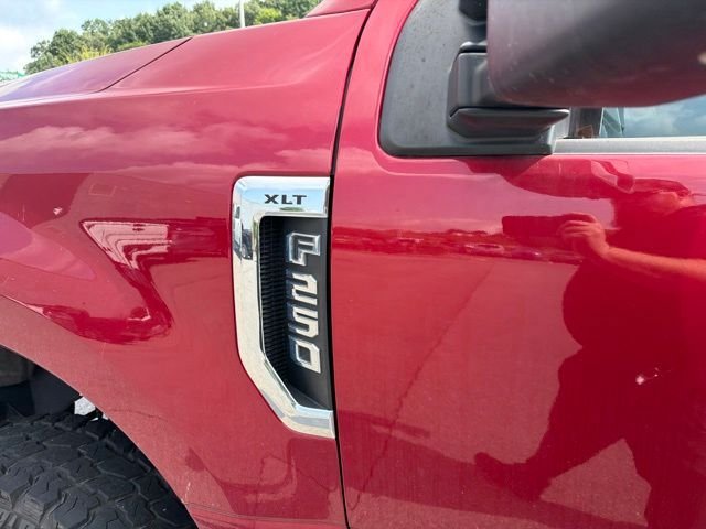 Certified 2019 Ford F250 XLT w/ XLT Premium Package AWD/4WD image 6