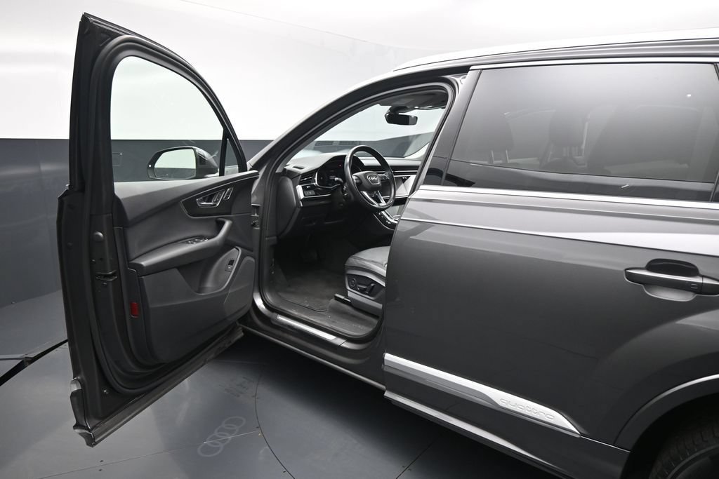 Used 2024 Audi Q7 2.0T Premium AWD/4WD image 7