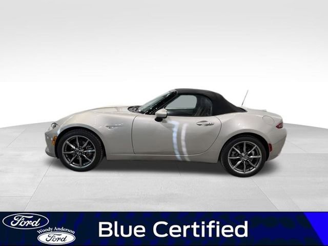 Used 2023 MAZDA MX-5 Miata Grand Touring w/ Weather Package image 2