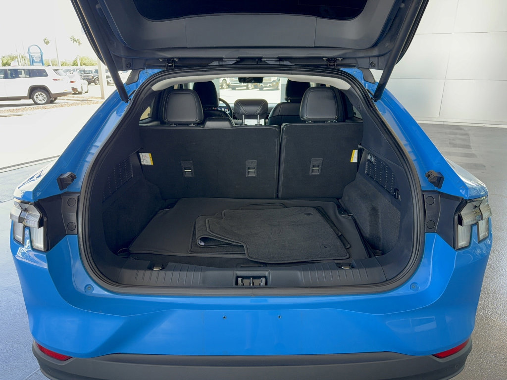 Certified 2022 Ford Mustang Mach-E Select w/ Comfort/Technology Package RWD image 7