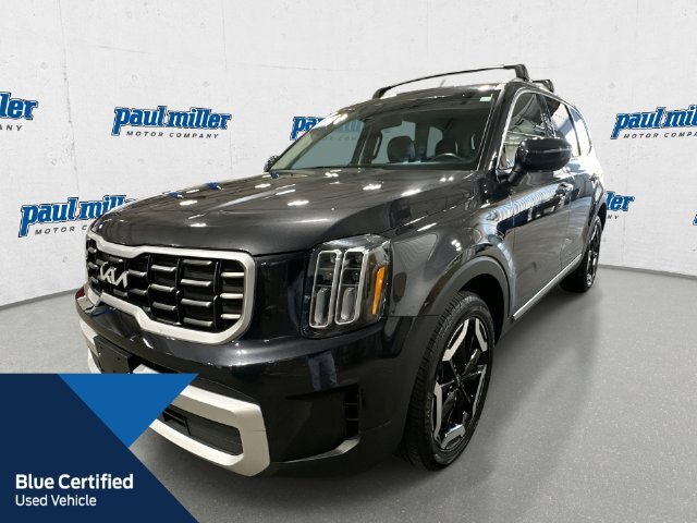 Used 2025 Kia Telluride S