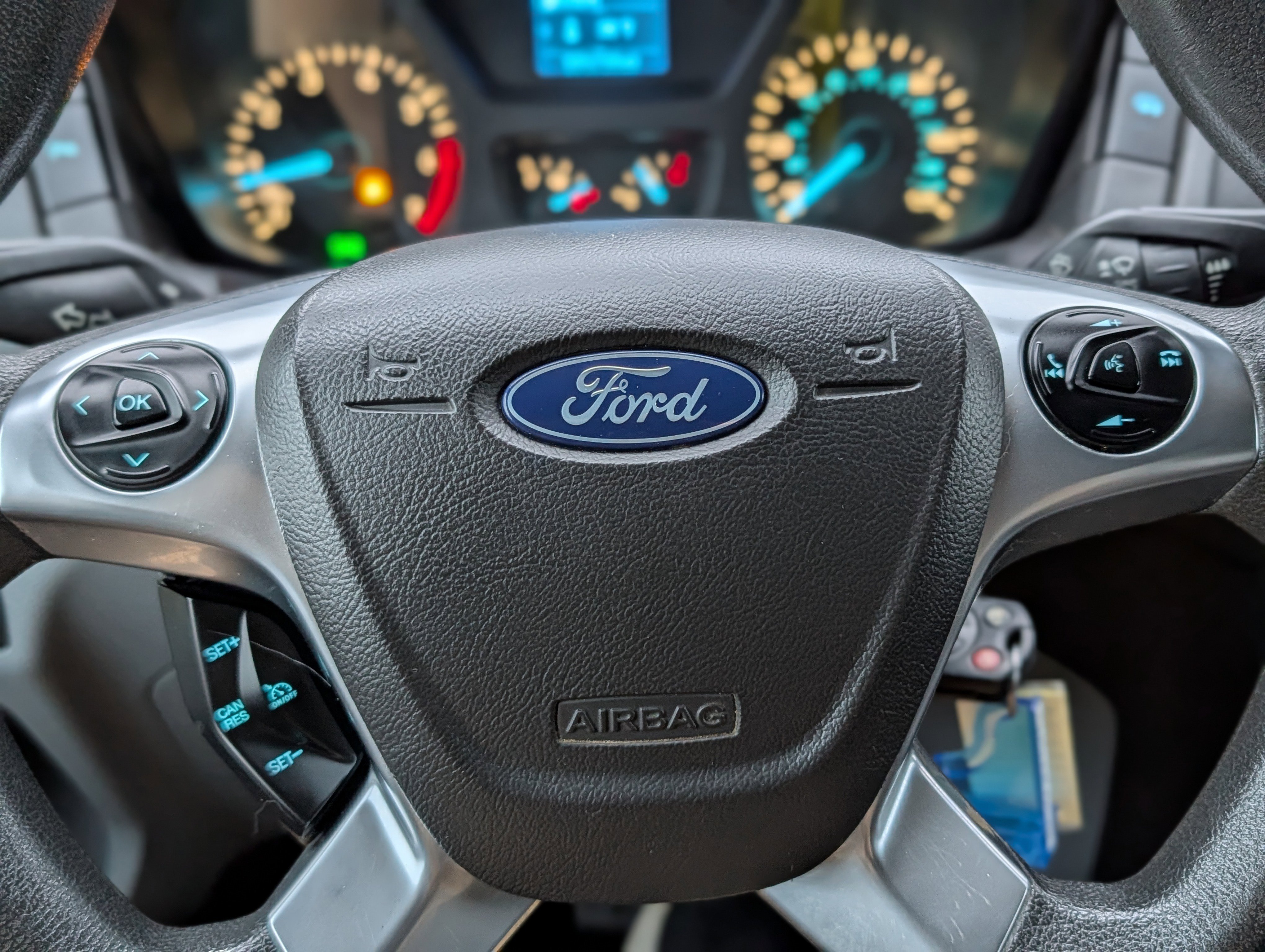 Certified 2019 Ford Transit 250 148 Medium Roof image 18