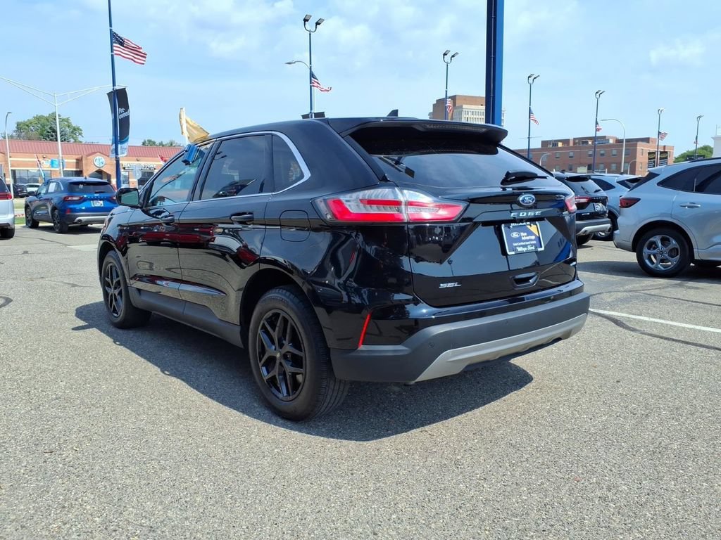 Certified 2024 Ford Edge SEL AWD/4WD image 8