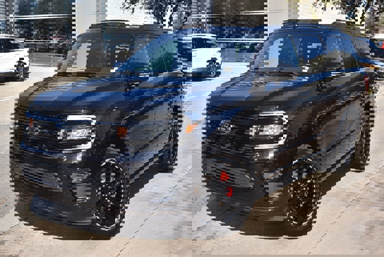 Certified 2023 Ford Expedition Limited image 3