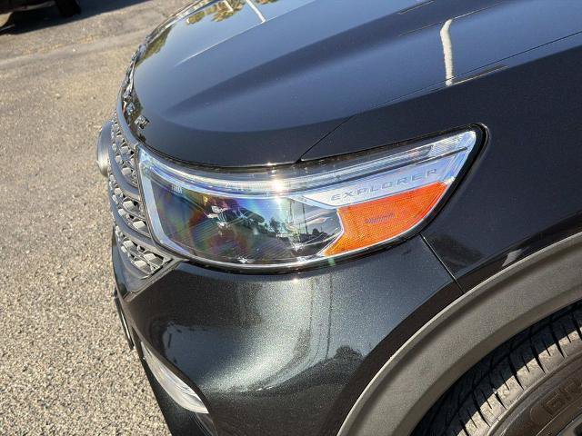 Certified 2021 Ford Explorer XLT RWD image 10