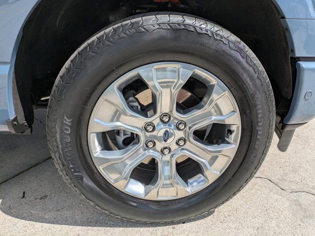 Certified 2023 Ford F150 Platinum w/ Equipment Group 701A High image 11