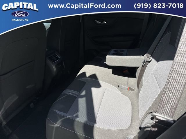 Used 2025 Chevrolet Blazer LT AWD/4WD image 18