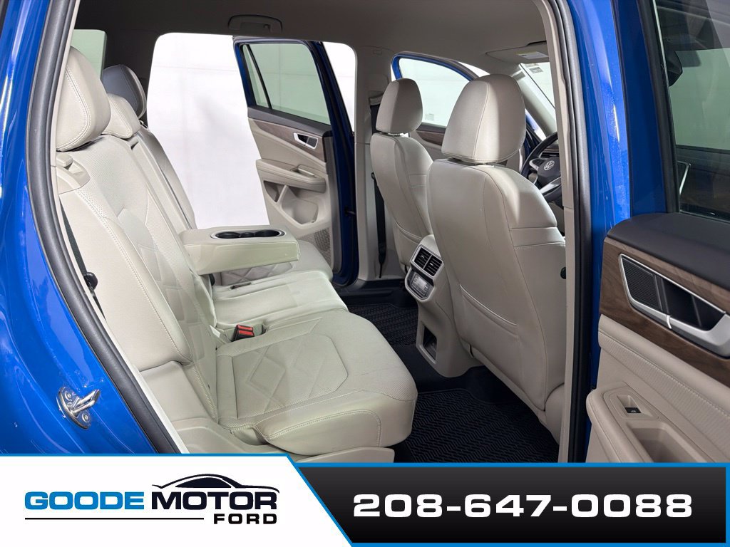 Used 2025 Volkswagen Atlas SE AWD/4WD image 23