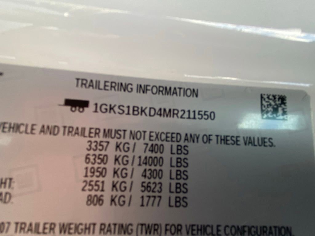 Used 2021 GMC Yukon SLT w/ SLT Luxury Package RWD image 32