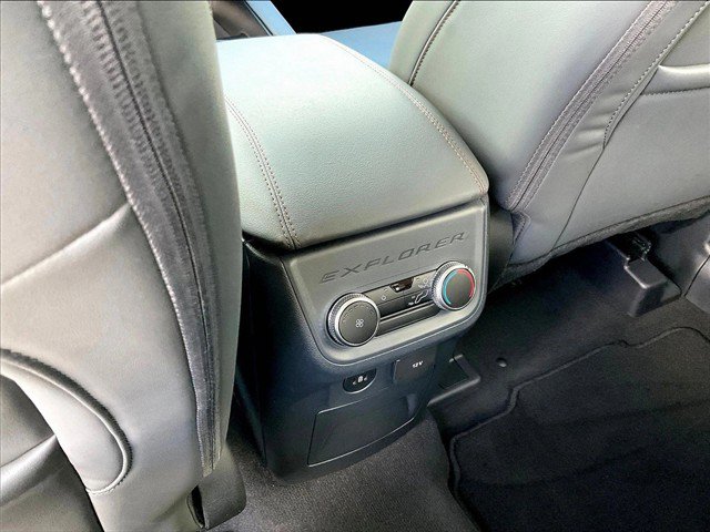 Certified 2026 Ford Explorer Active w/ Active Comfort Package RWD image 21