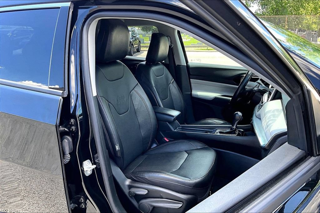 Used 2022 Jeep Compass Limited AWD/4WD image 7