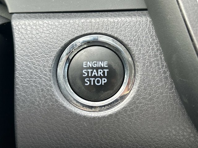 Used 2023 Toyota Camry XLE w/ Navigation Package FWD image 35