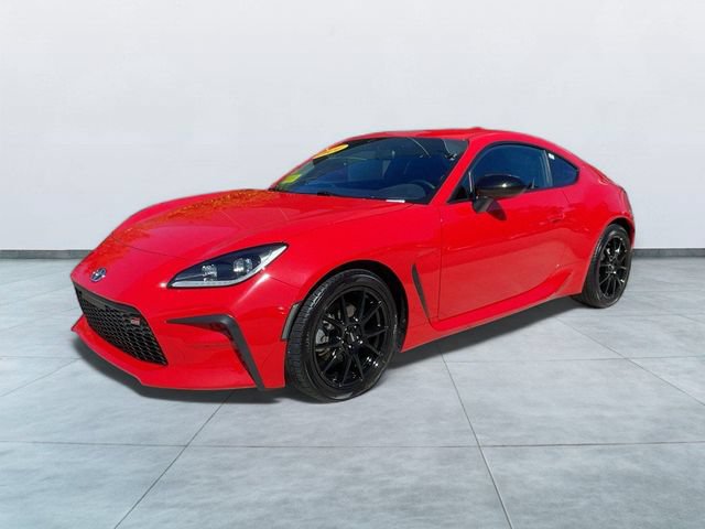 Used 2024 Toyota GR86 Premium RWD image 3