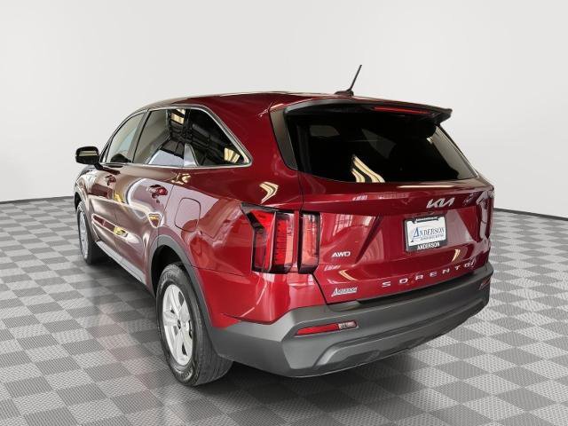 Used 2022 Kia Sorento LX image 5