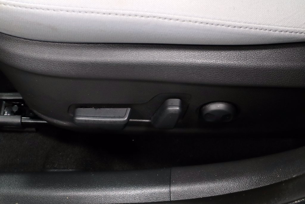 Used 2023 Hyundai Kona SEL w/ Cargo Package FWD image 23