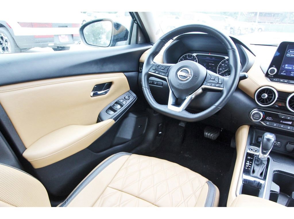 Used 2024 Nissan Sentra SV w/ SV Premium Package FWD image 11