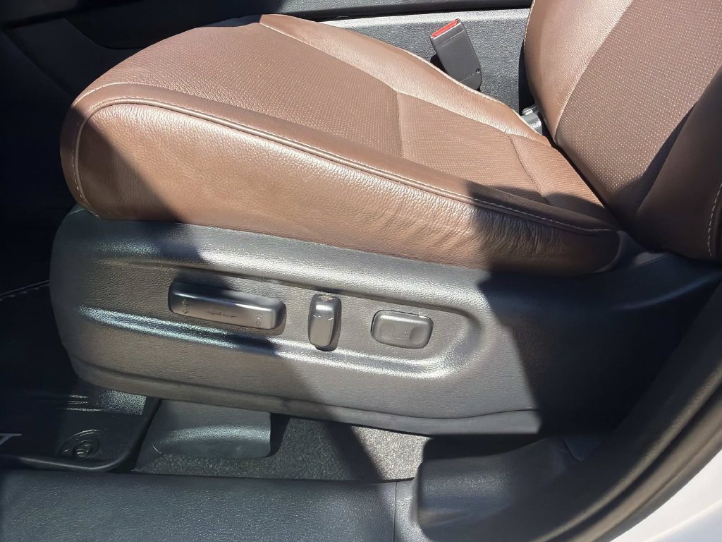 Used 2024 Honda Passport EX-L image 19