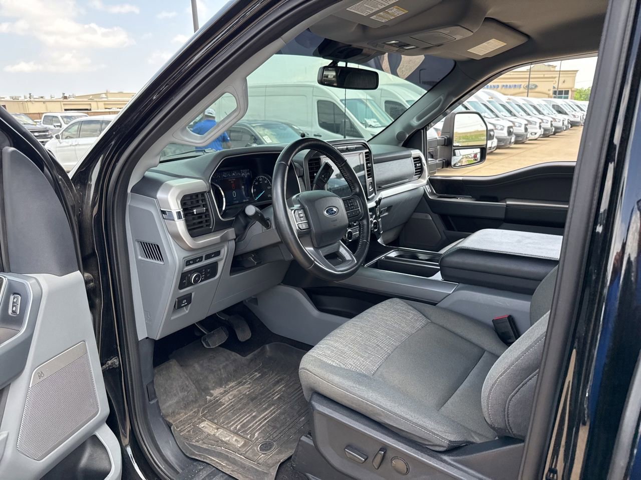 Certified 2022 Ford F150 XLT w/ Equipment Group 302A High image 21