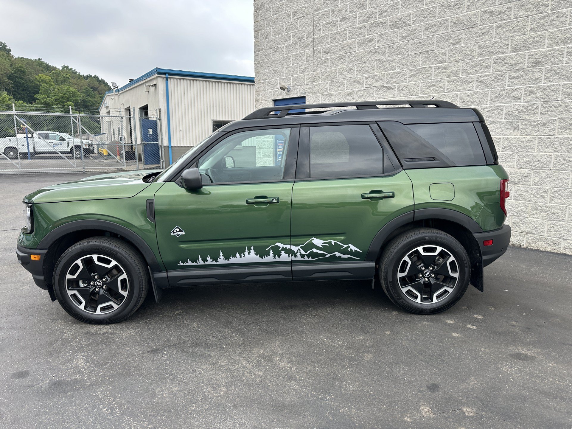 Certified 2024 Ford Bronco Sport Outer Banks AWD/4WD image 4