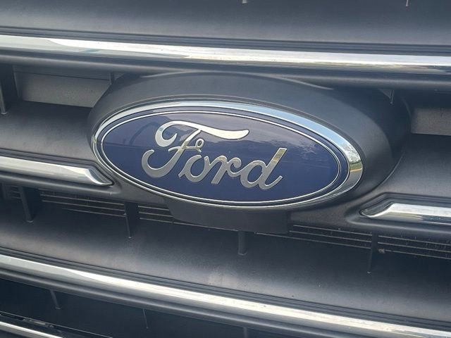 Certified 2020 Ford Transit 250 Medium Roof w/ Load Area Protection Package image 13