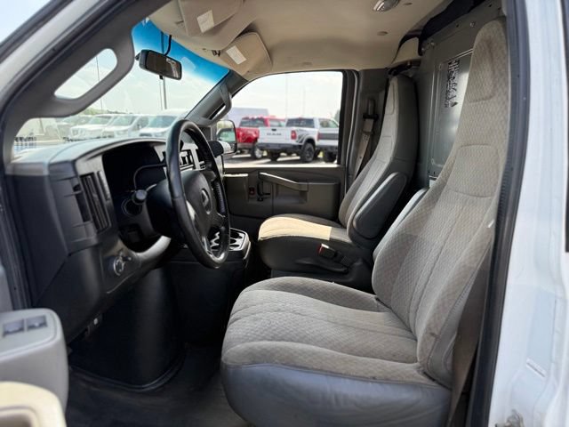 Used 2019 GMC Savana 3500 w/ Driver Convenience Package RWD image 15