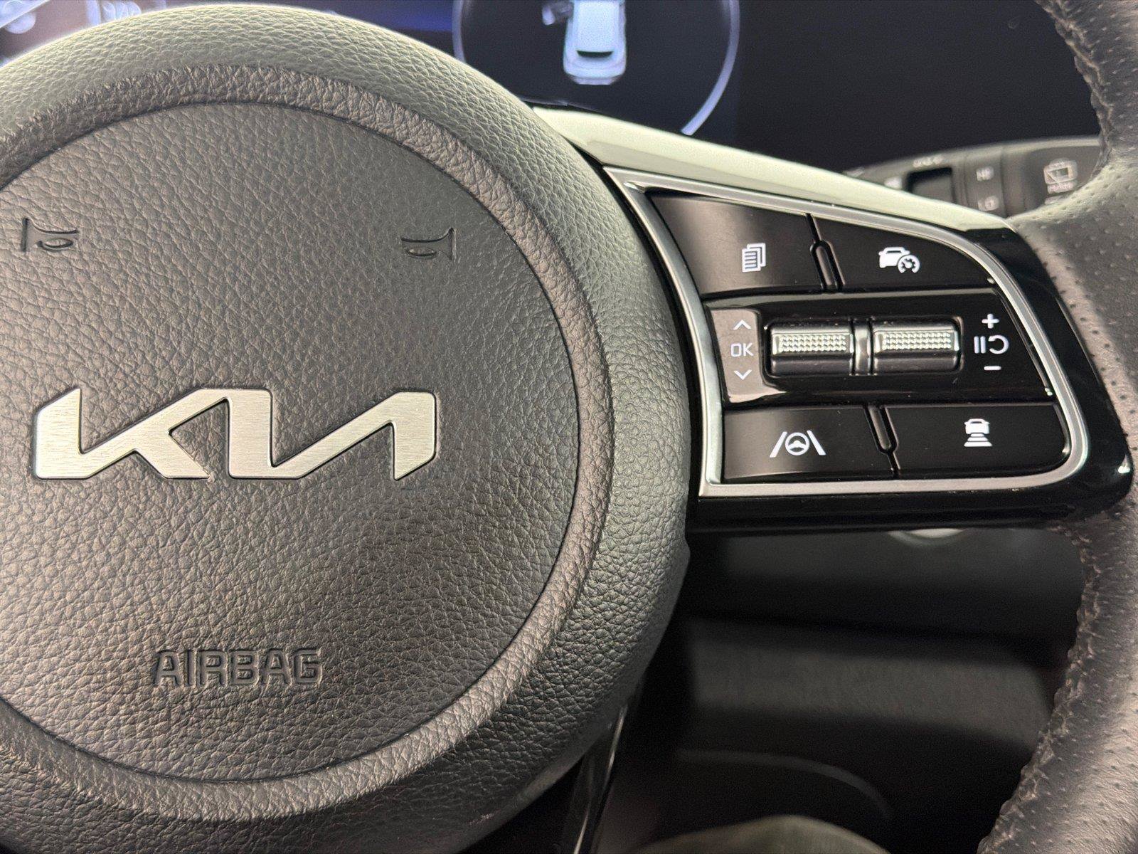 Used 2024 Kia Seltos SX AWD/4WD image 27
