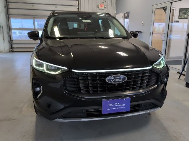 Certified 2023 Ford Escape Platinum image 10
