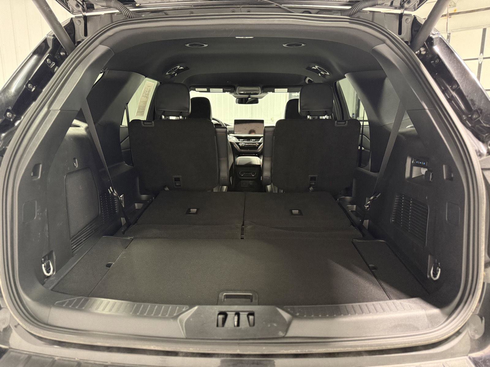 Certified 2025 Ford Explorer ST image 29