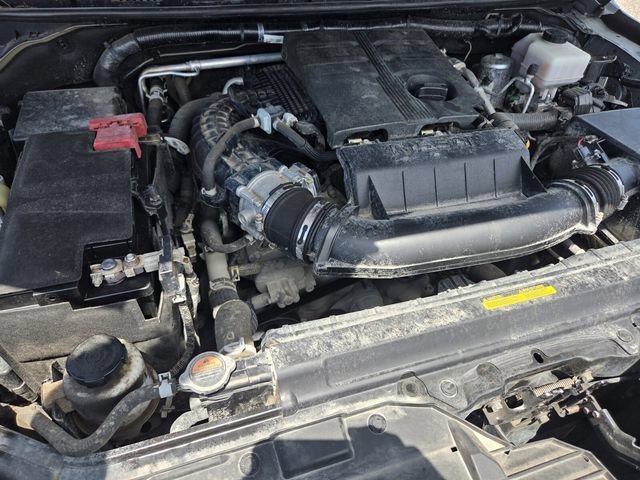 Used 2024 Nissan Frontier PRO-4X w/ Pro Premium Package AWD/4WD image 20