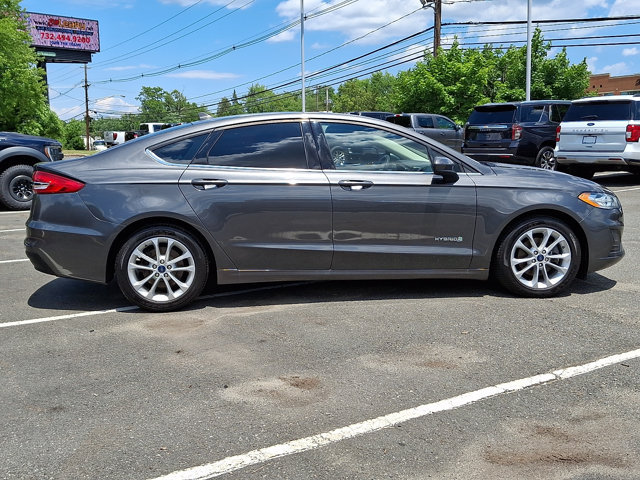 Certified 2019 Ford Fusion SE FWD image 12