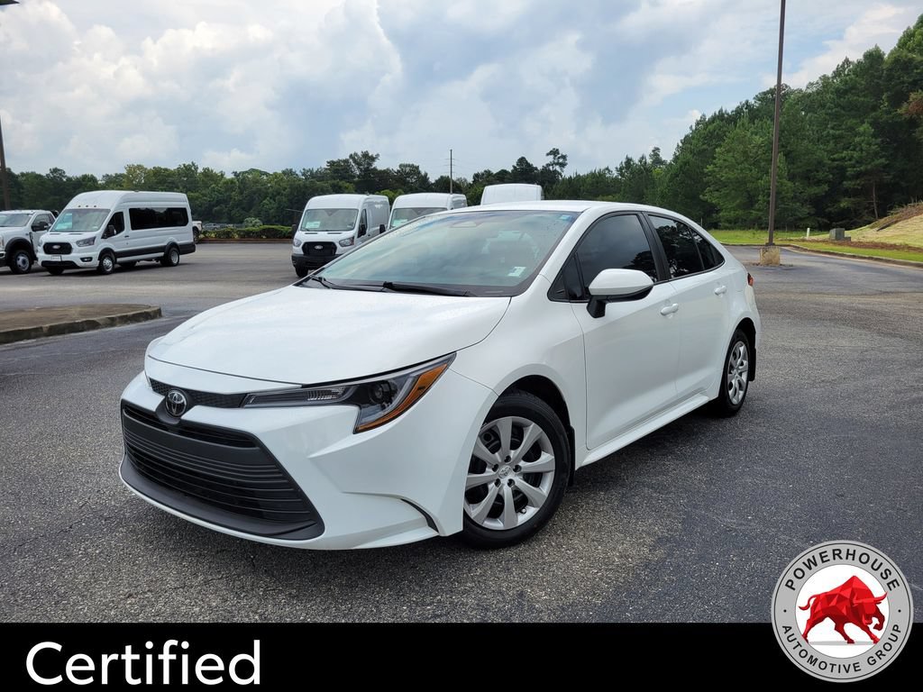 Used 2025 Toyota Corolla LE FWD video 2