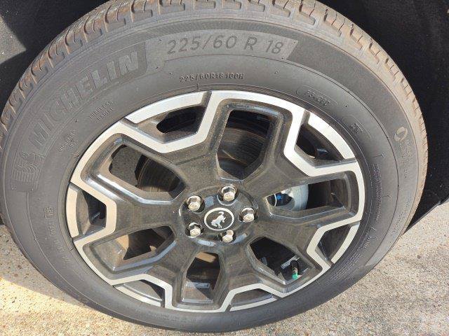 Certified 2025 Ford Bronco Sport Outer Banks w/ Outer Banks Tech Package+ AWD/4WD image 15