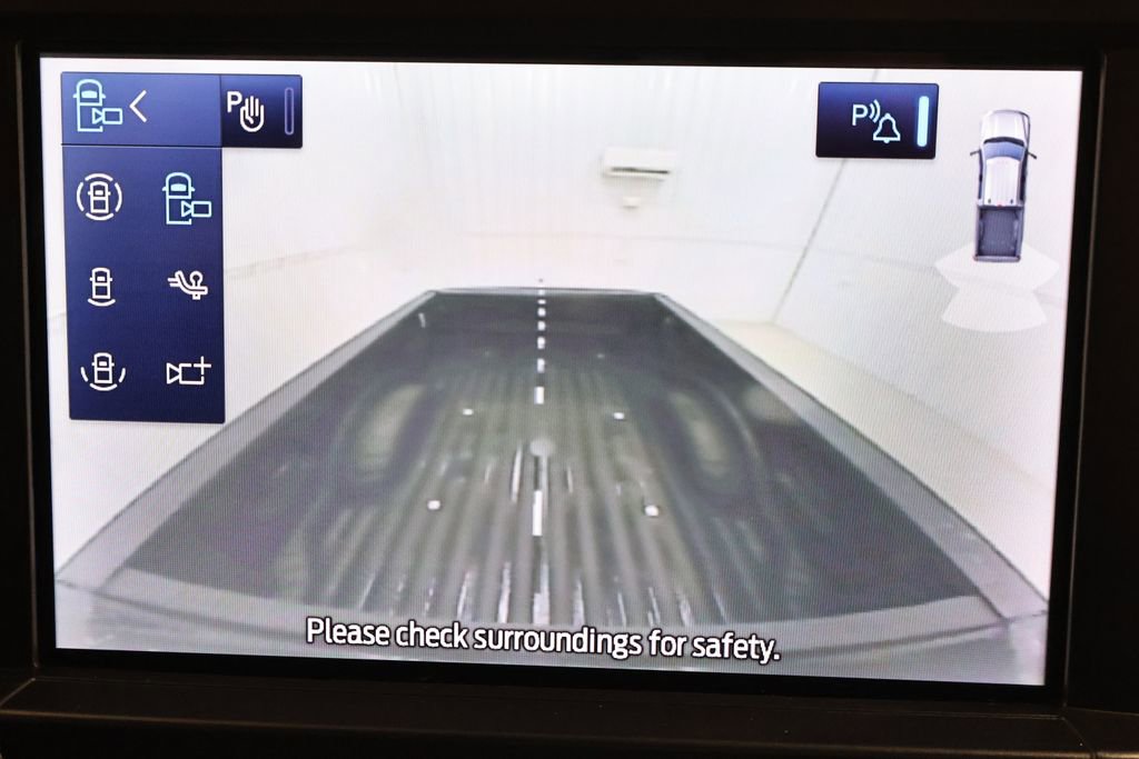 Certified 2023 Ford F250 XL w/ STX Appearance Package image 28