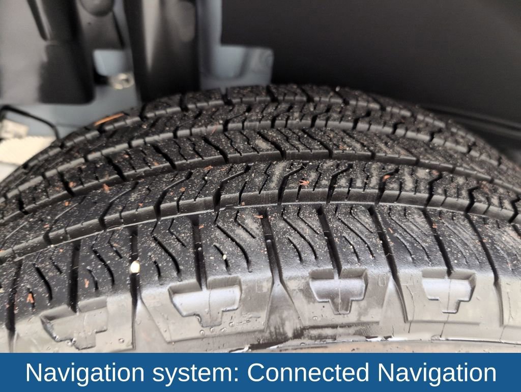 Certified 2025 Ford Maverick Lariat w/ 4K Tow Package image 24