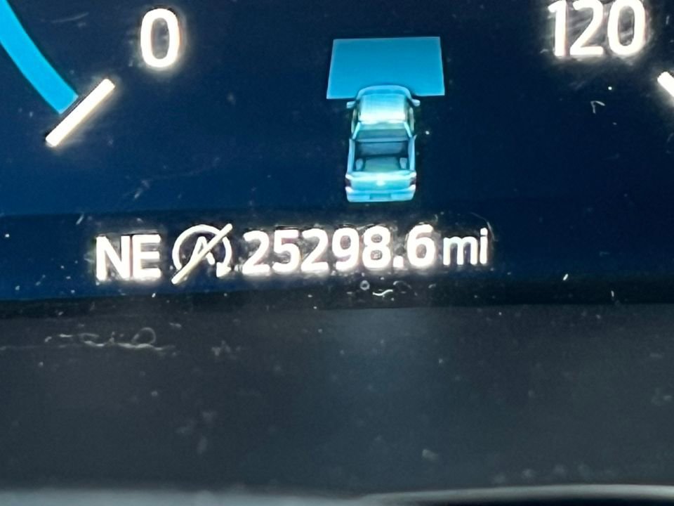 Certified 2023 Ford F150 Lariat w/ Equipment Group 502A High image 16