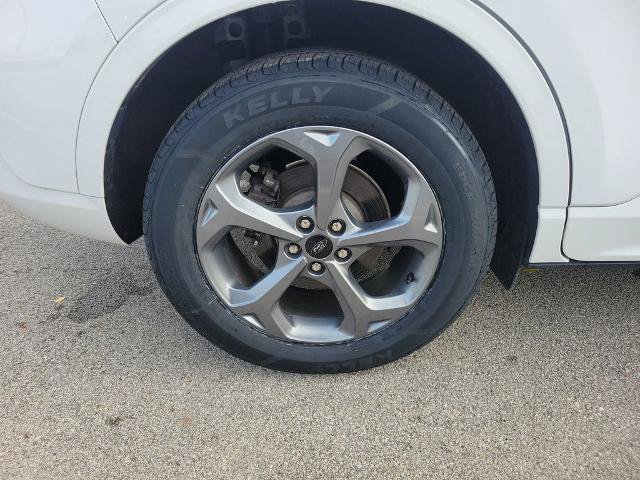 Certified 2023 Ford Escape ST-Line w/ Tech Pack #1 FWD image 7