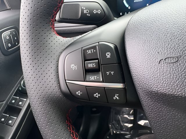 Certified 2024 Ford Escape ST-Line Elite w/ Premium Technology Package AWD/4WD image 17