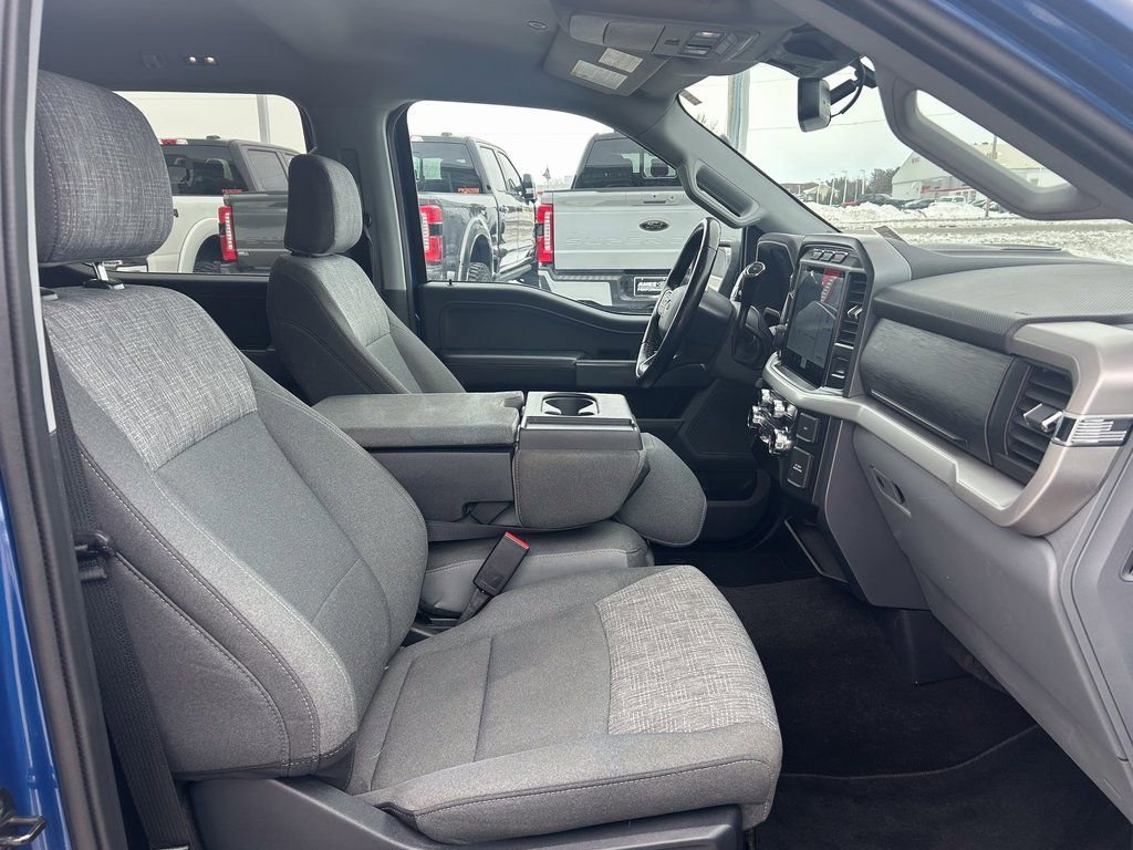 Certified 2022 Ford F150 XLT w/ Equipment Group 302A High image 19