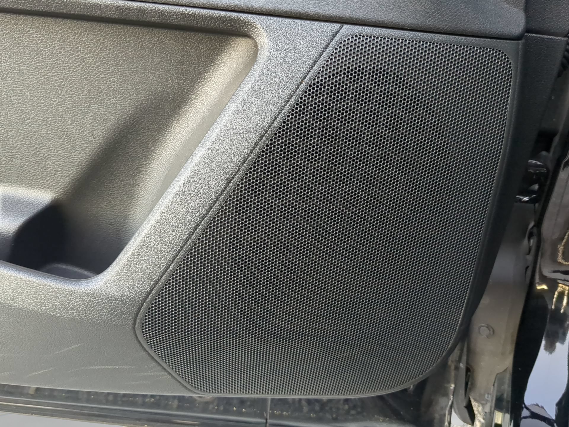 Used 2024 Nissan Pathfinder SV FWD image 56