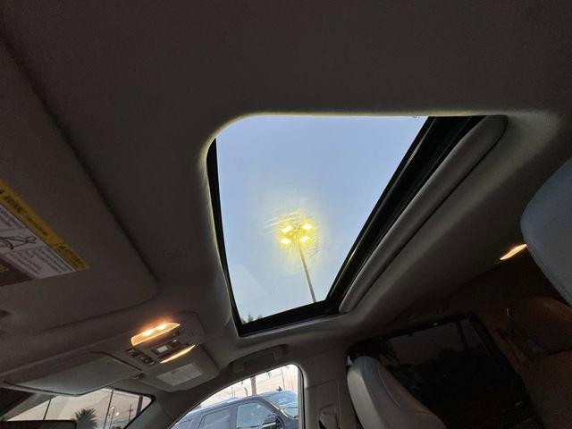 Used 2022 Toyota Highlander Limited image 28