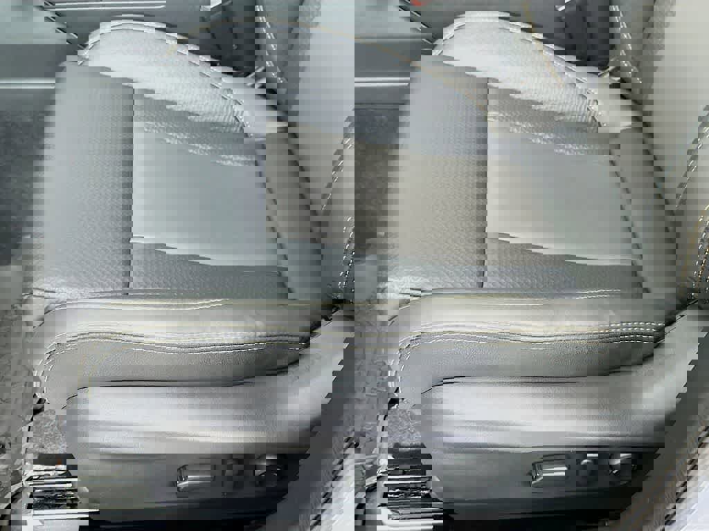 Used 2025 Subaru Outback Wilderness image 29