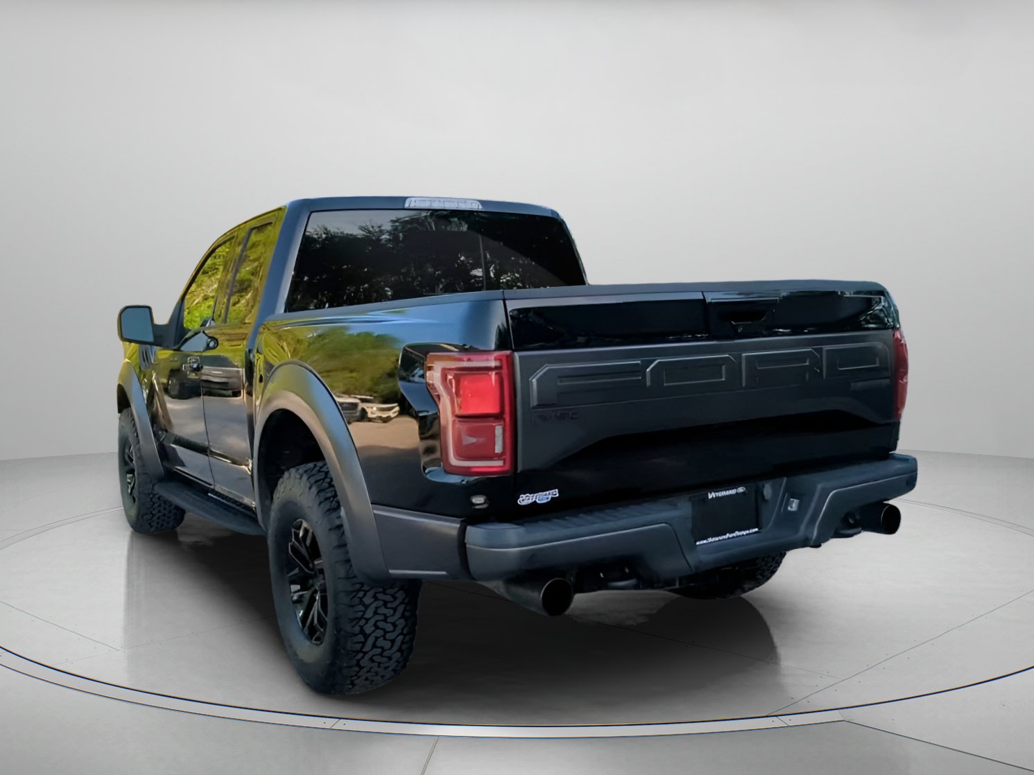 Certified 2018 Ford F150 Raptor w/ Equipment Group 802A Luxury AWD/4WD image 22